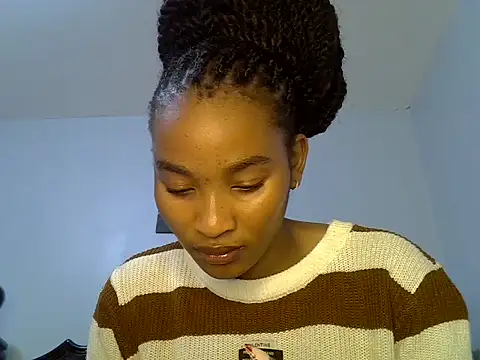 cute-alexis online show from 06/14/26, 09:33