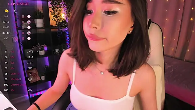 sensualily online show from 11/21/25, 03:33