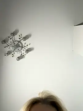 -RIVIERA- online show from 11/29/25, 10:40