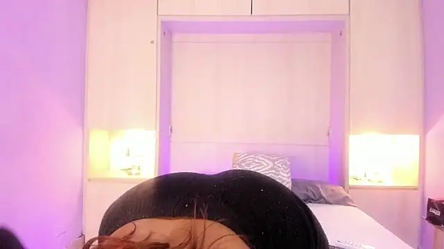 KendallRosse1 online show from 01/25/25, 12:37