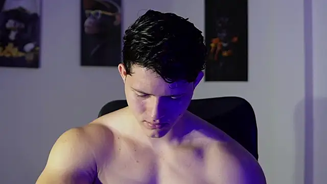 Hazzan Velez online show from 12/19/25, 04:25