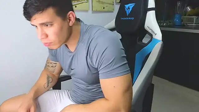 Ethanstill1 online show from 02/07/25, 02:50