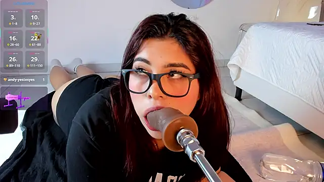 Danna adams01 online show from 02/25/25, 04:14