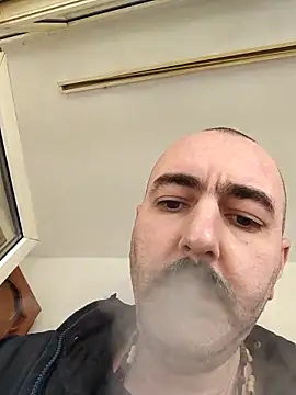 Maryo0001 online show from 10/04/25, 10:24