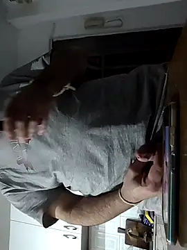 Maryo0001 online show from 11/19/25, 08:09