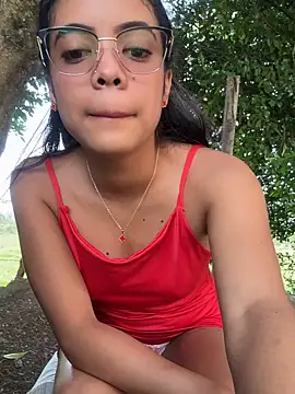 NAUGHTY LITTLE 18 online show from 03/04/26, 09:21