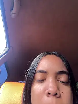 NAUGHTY LITTLE 18 online show from 03/09/26, 10:03