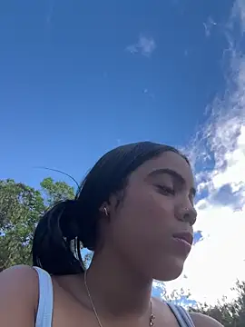 NAUGHTY LITTLE 18 online show from 04/23/26, 09:50