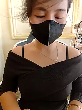 lyna bl online show from 03/07/25, 04:35