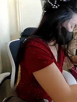 lyna bl online show from 03/13/25, 03:33