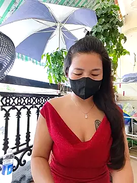 lyna bl online show from 10/06/25, 02:09