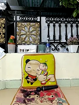 lyna bl online show from 04/19/26, 01:32