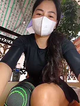 lyna bl online show from 04/20/26, 01:08