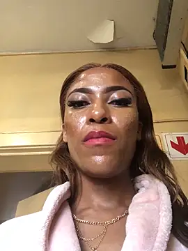 Kylie Hairy Bbc online show from 09/12/25, 12:38