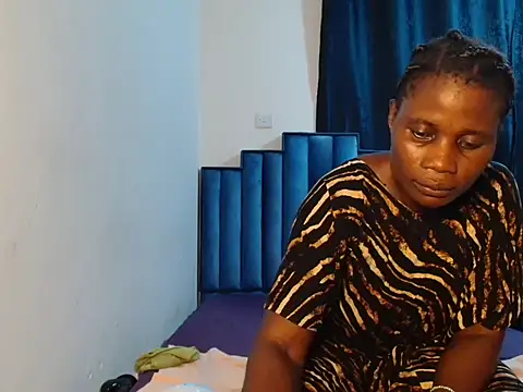 Snapshot of Pendo_ chatting on 02/14/25, 12:19 Pendo online show from 02/14/25, 12:19