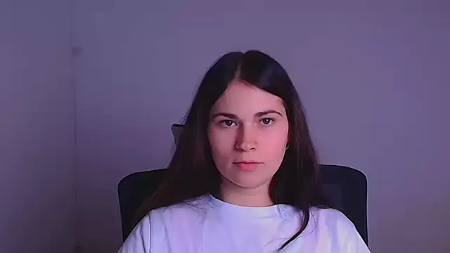 Snapshot of Loon_Amore chatting on 12/02/24, 11:07 Loon Amore online show from 12/02/24, 11:07