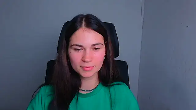 Snapshot of Loon_Amore chatting on 12/05/24, 10:34 Loon Amore online show from 12/05/24, 10:34