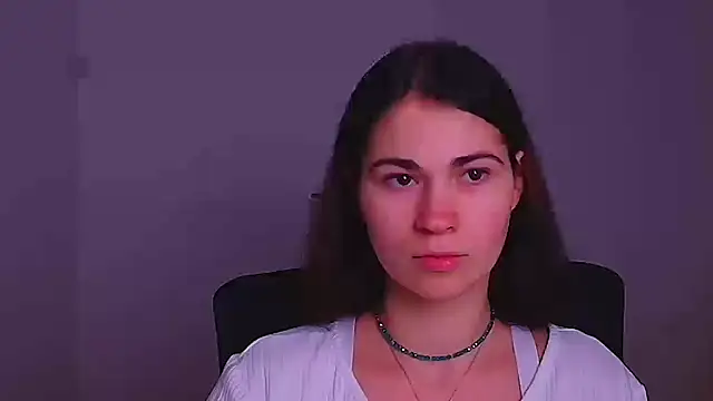 Snapshot of Loon_Amore chatting on 12/08/24, 07:32 Loon Amore online show from 12/08/24, 07:32