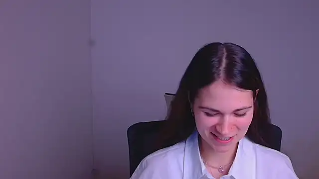 Snapshot of Loon_Amore chatting on 12/28/24, 10:23 Loon Amore online show from 12/28/24, 10:23