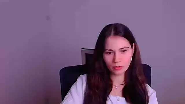 Snapshot of Loon_Amore chatting on 01/11/25, 07:38 Loon Amore online show from 01/11/25, 07:38