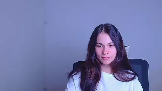 Snapshot of Loon_Amore chatting on 01/29/25, 07:32 Loon Amore online show from 01/29/25, 07:32