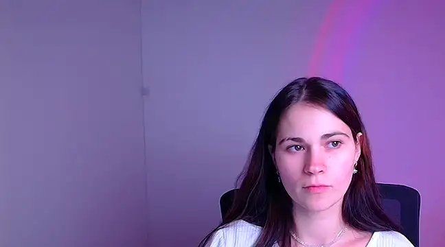 Snapshot of Loon_Amore chatting on 02/02/25, 11:00 Loon Amore online show from 02/02/25, 11:00