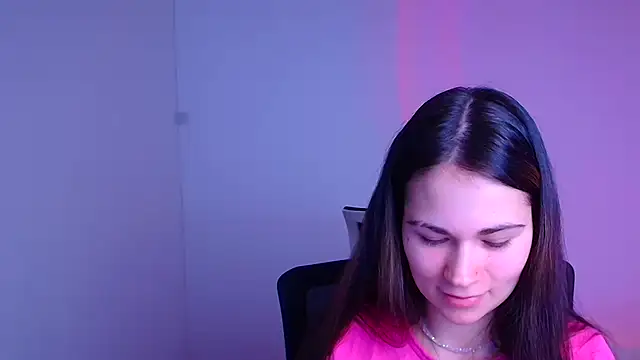 Snapshot of Loon_Amore chatting on 02/05/25, 08:14 Loon Amore online show from 02/05/25, 08:14