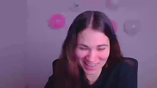 Snapshot of Loon_Amore chatting on 02/12/25, 07:45 Loon Amore online show from 02/12/25, 07:45