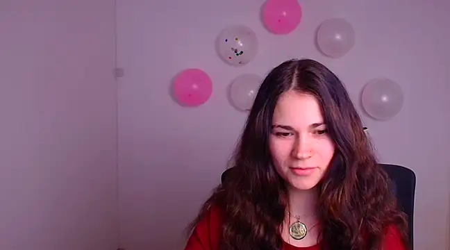 Snapshot of Loon_Amore chatting on 02/17/25, 07:53 Loon Amore online show from 02/17/25, 07:53