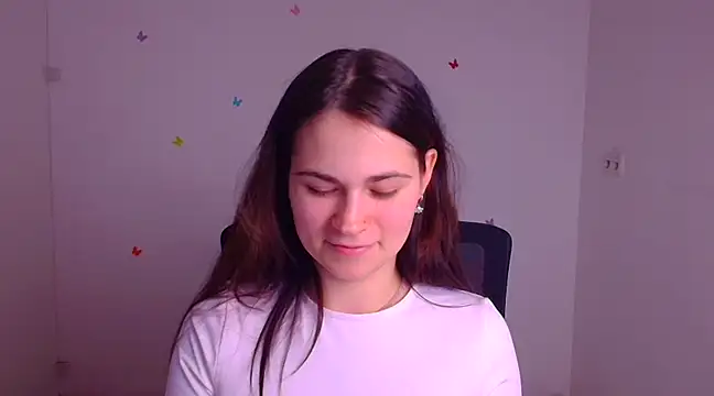 Snapshot of Loon_Amore chatting on 03/17/25, 10:49 Loon Amore online show from 03/17/25, 10:49