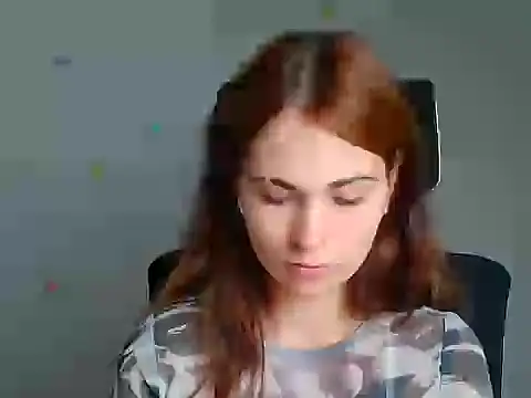 Snapshot of Loon_Amore chatting on 09/18/25, 06:26 Loon Amore online show from 09/18/25, 06:26