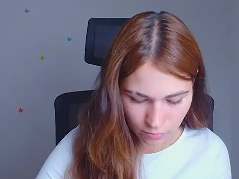 Snapshot of Loon_Amore chatting on 09/21/25, 06:26 Loon Amore online show from 09/21/25, 06:26