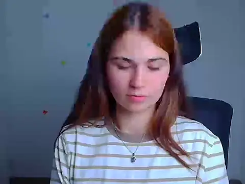 Snapshot of Loon_Amore chatting on 10/04/25, 06:44 Loon Amore online show from 10/04/25, 06:44