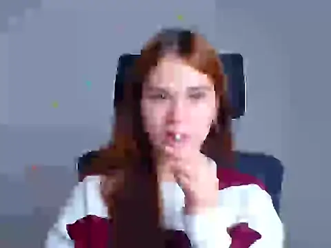 Snapshot of Loon_Amore chatting on 10/26/25, 07:03 Loon Amore online show from 10/26/25, 07:03