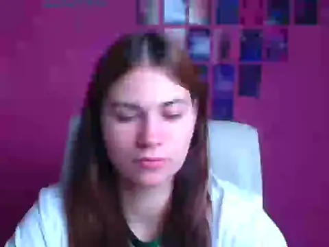 Snapshot of Loon_Amore chatting on 11/03/25, 06:58 Loon Amore online show from 11/03/25, 06:58