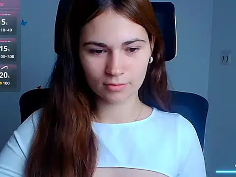 Snapshot of Loon_Amore chatting on 11/11/25, 07:08 Loon Amore online show from 11/11/25, 07:08