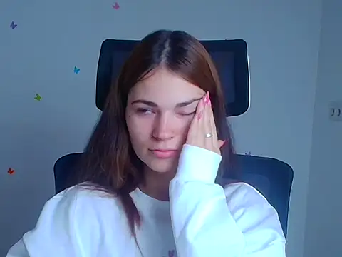 Snapshot of Loon_Amore chatting on 11/12/25, 06:58 Loon Amore online show from 11/12/25, 06:58