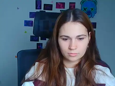 Snapshot of Loon_Amore chatting on 11/20/25, 12:49 Loon Amore online show from 11/20/25, 12:49