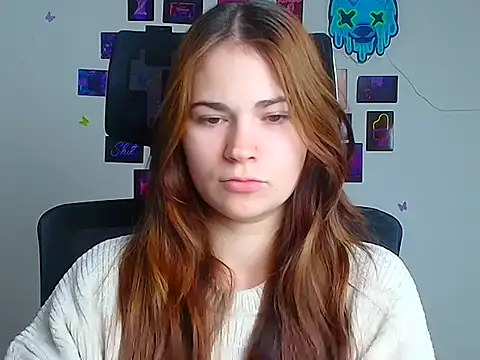 Snapshot of Loon_Amore chatting on 12/02/25, 06:41 Loon Amore online show from 12/02/25, 06:41