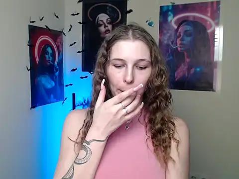 StrangerGi online show from 03/11/26, 07:09