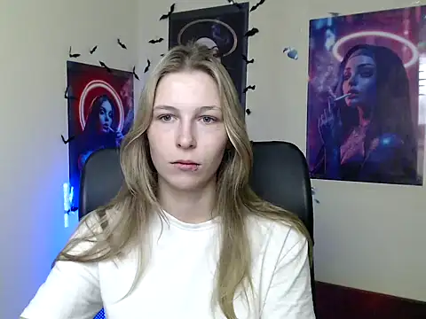 StrangerGi online show from 06/05/26, 06:20