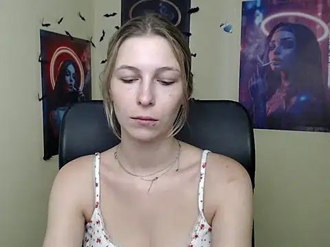 StrangerGi online show from 07/09/26, 06:06