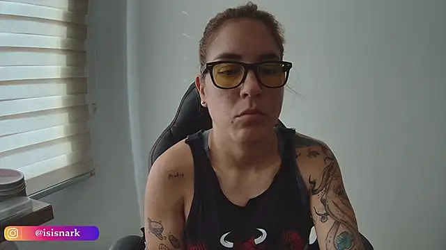 Isis69  online show from 12/03/25, 12:25