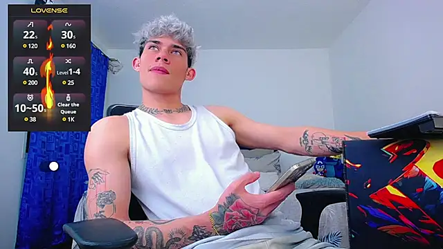 thiagomurphyy online show from 01/15/25, 03:22