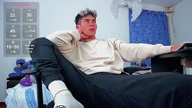 thiagomurphyy online show from 03/20/25, 06:19