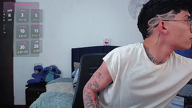 thiagomurphyy online show from 03/21/25, 03:33