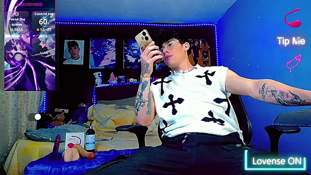 thiagomurphyy online show from 10/11/25, 05:39