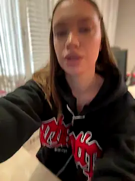 bunnyrich online show from 09/25/25, 01:04