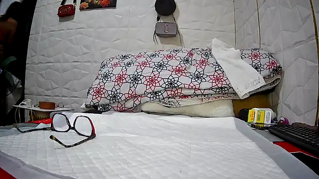 Mendoza Amaranata online show from 09/11/25, 05:40