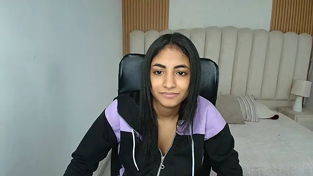 shaneelle online show from 04/02/26, 03:04